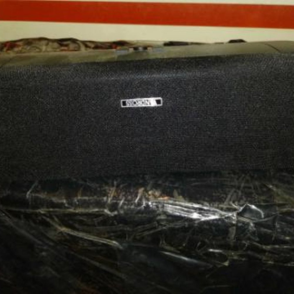VANDROSS ONE SPEAKER CINEMA WAVE BRAND NEW
